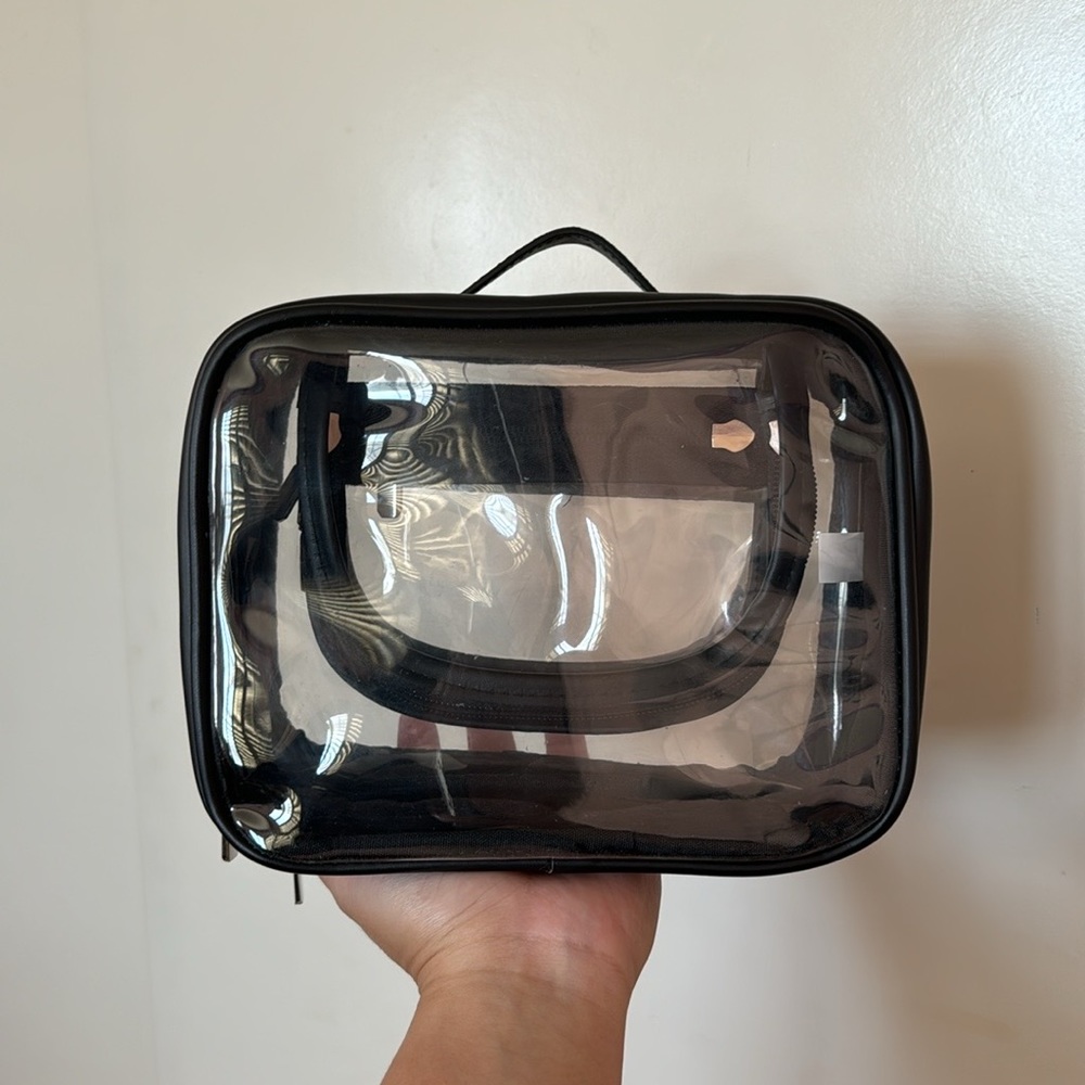 Clear cosmetic case
